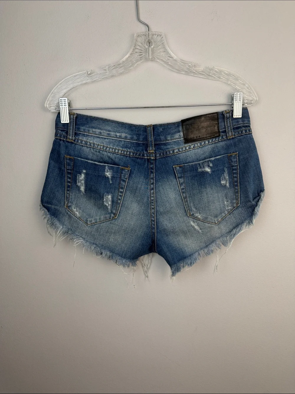 One Teaspoon NO 2’s Low Rise Jean Shorts 8” Rise Raw Curved Hem Sz 25 Distressed